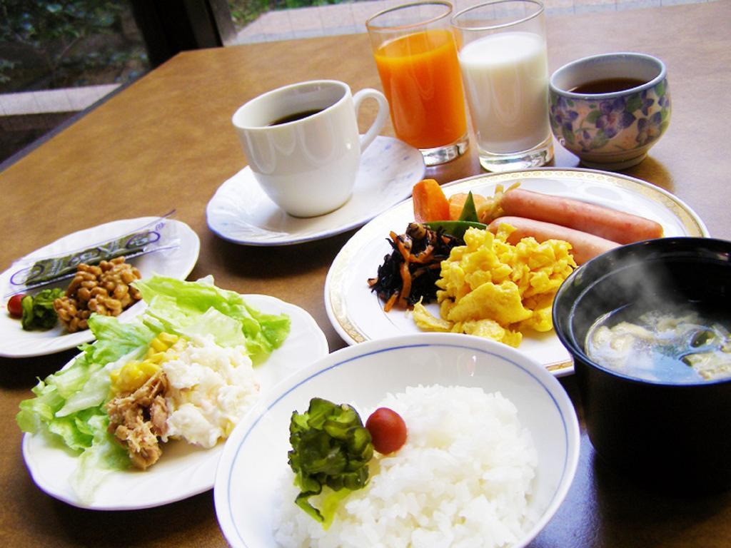 Hotel Tsubame Hills Kültér fotó